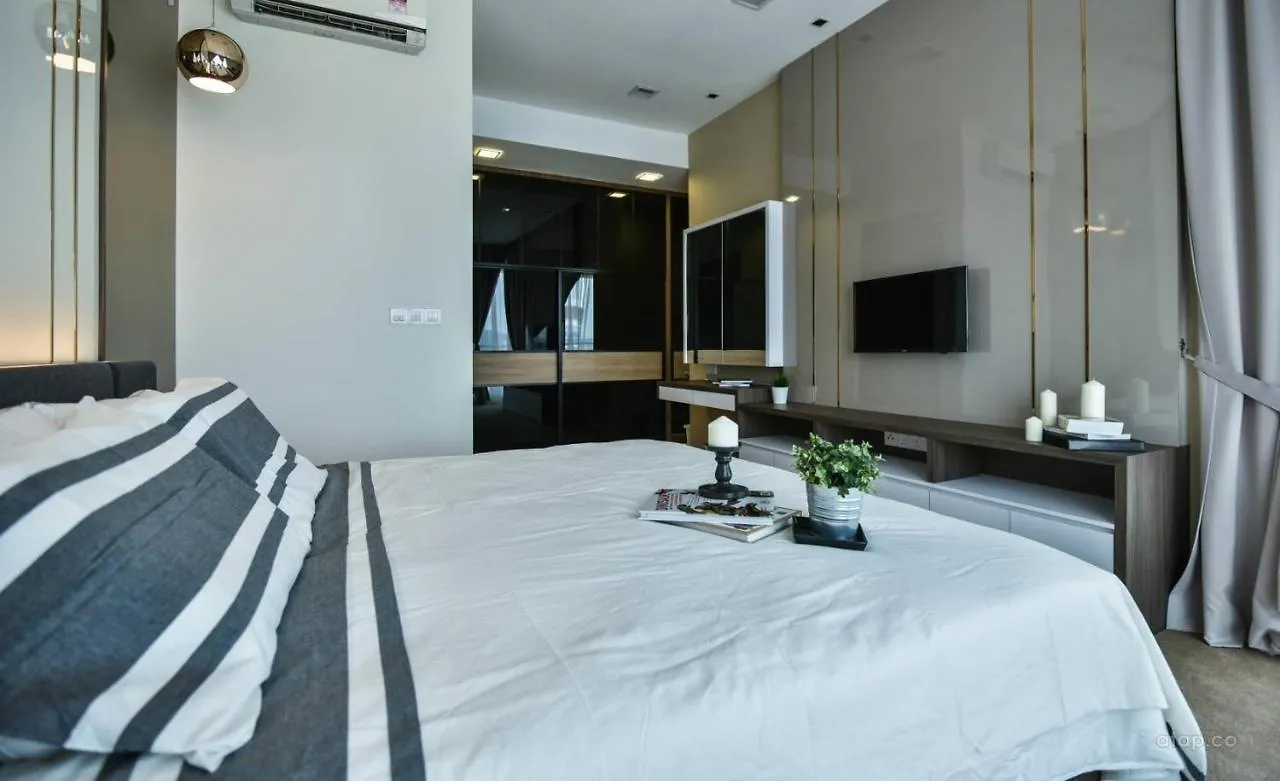 Quadro Residence Kuala Lumpur Apartment
